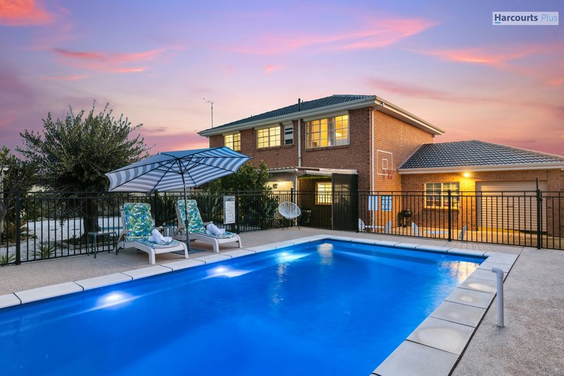 24 Capella Drive, Hallett Cove SA 5158