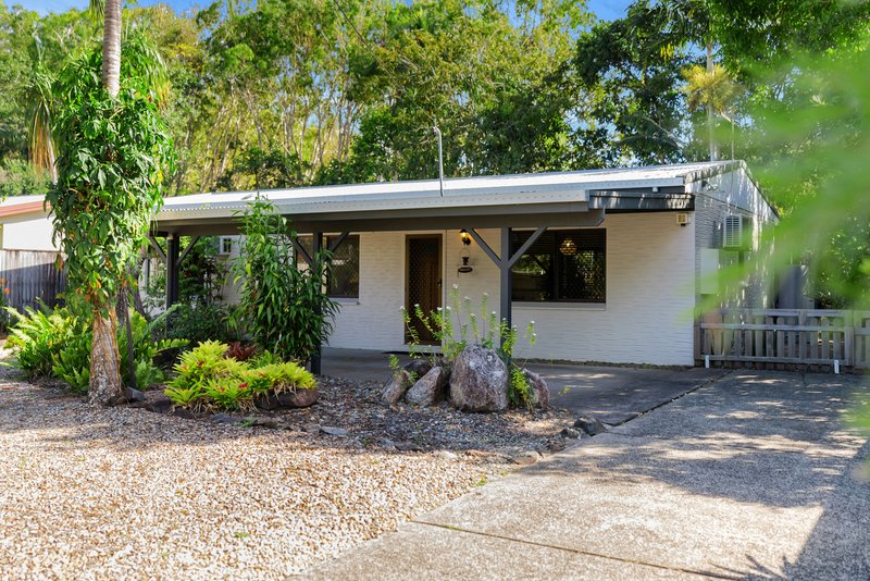 24 Caribbean Street, Holloways Beach QLD 4878