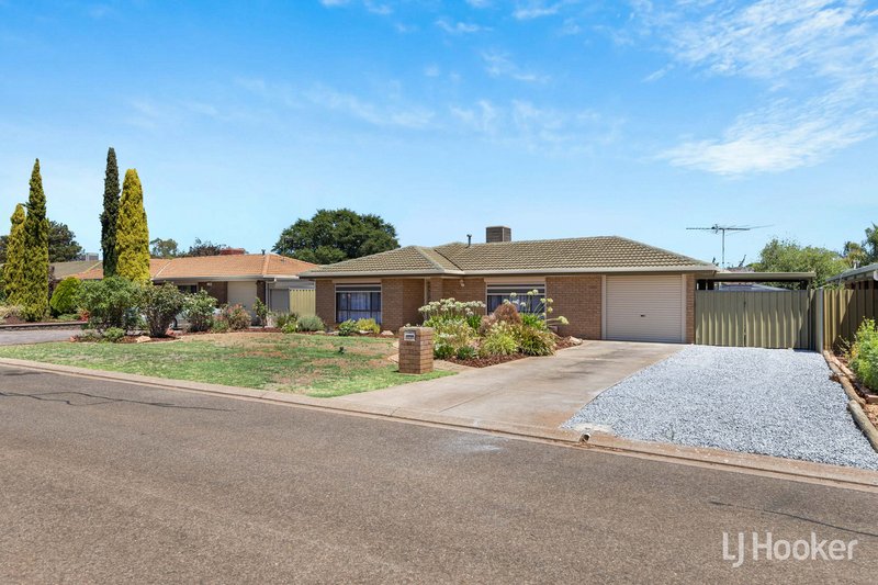 24 Carob Crescent, Craigmore SA 5114