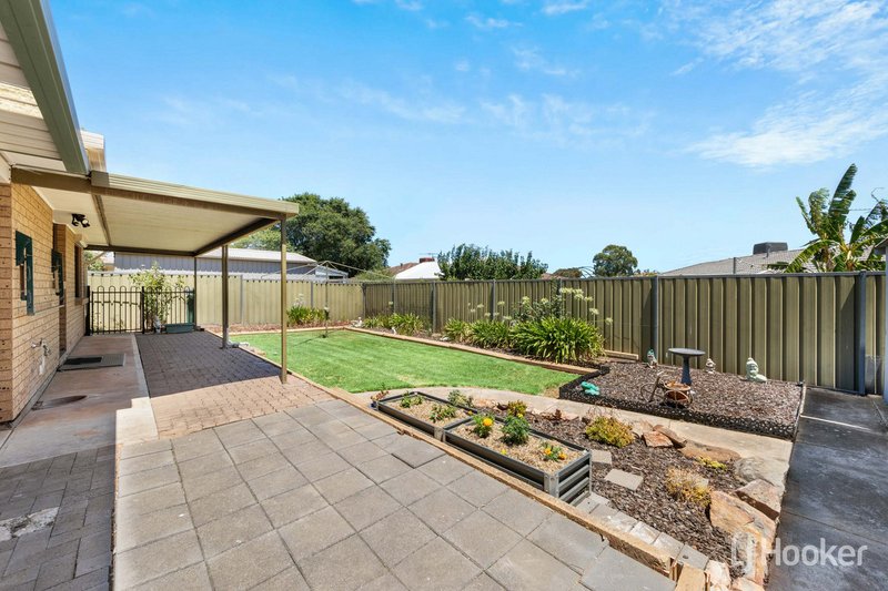 Photo - 24 Carob Crescent, Craigmore SA 5114 - Image 18