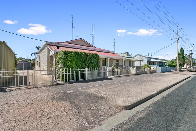 Photo - 24 Caroline Street, Moonta SA 5558 - Image 17