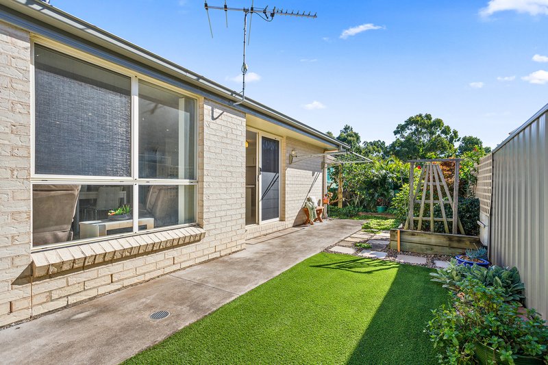 Photo - 24 Cascade Circuit, Albion Park NSW 2527 - Image 9