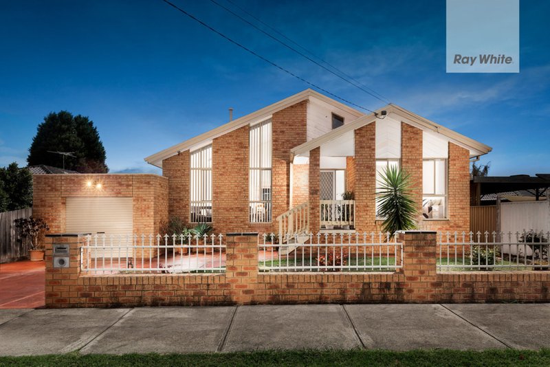 24 Casey Drive, Lalor VIC 3075