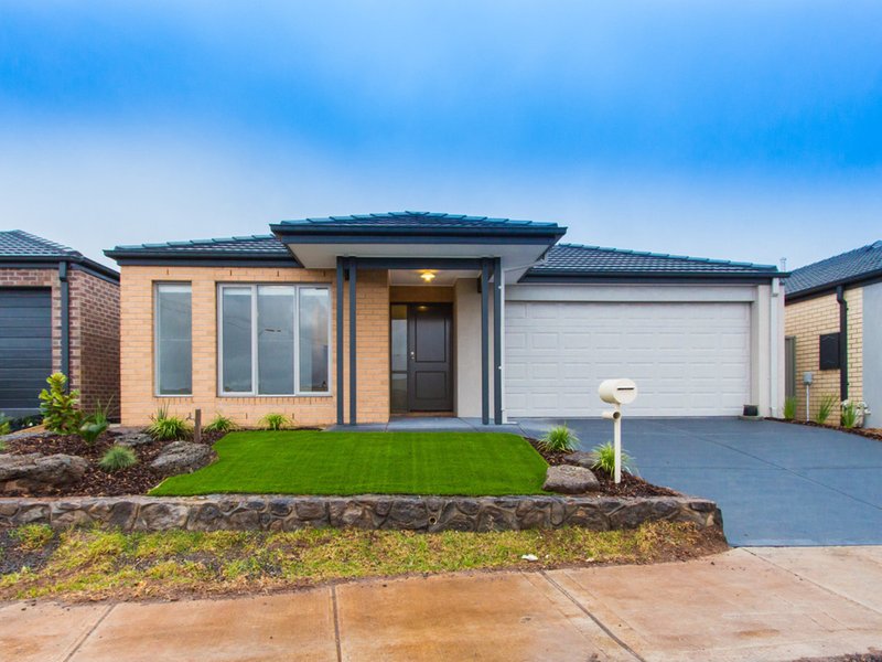 24 Casper Place, Maddingley VIC 3340