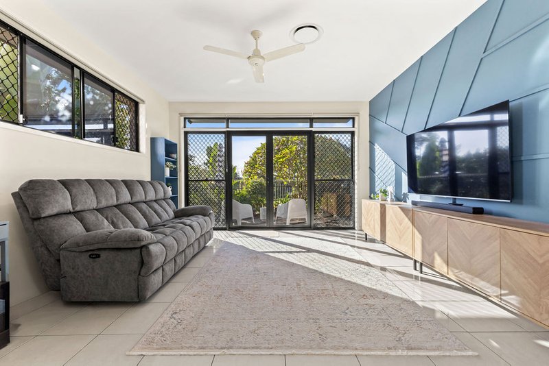 Photo - 24 Caspian Parade, Warner QLD 4500 - Image 8