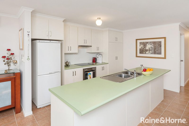 Photo - 24 Catt Drive, Strathalbyn SA 5255 - Image 5