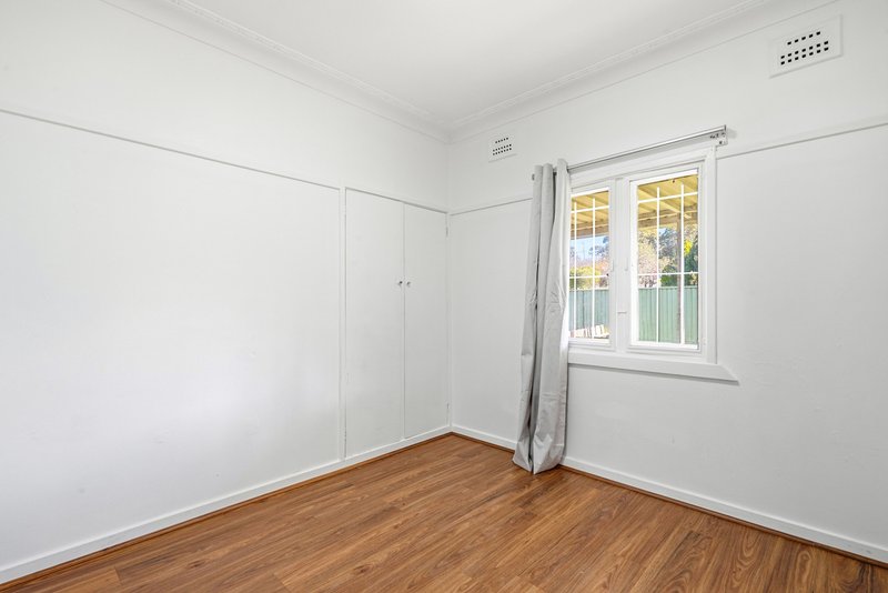 Photo - 24 Cecilia Street, Toongabbie NSW 2146 - Image 11