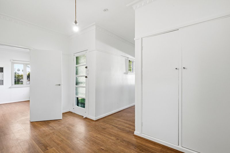 Photo - 24 Cecilia Street, Toongabbie NSW 2146 - Image 12