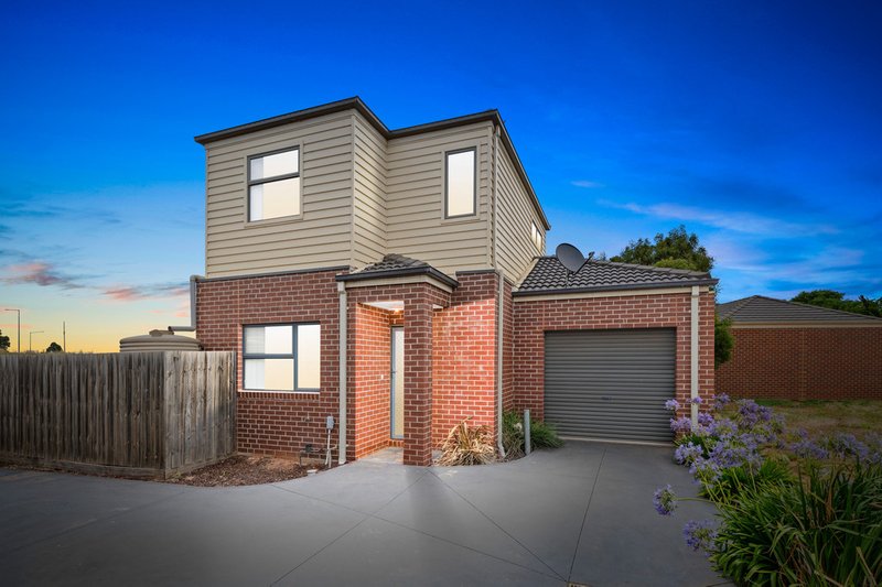 2/4 Celest Court, Werribee VIC 3030