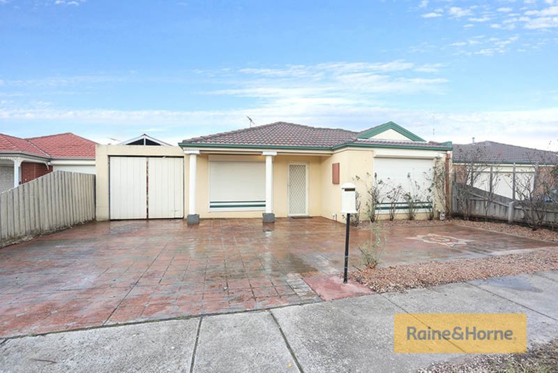 24 Centaurus Avenue, Roxburgh Park VIC 3064