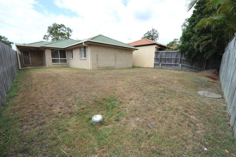 Photo - 24 Central Street, Forest Lake QLD 4078 - Image 12