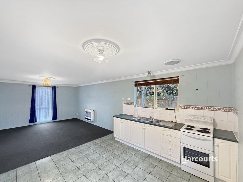 Photo - 2/4 Chablis Court, Latrobe TAS 7307 - Image 2