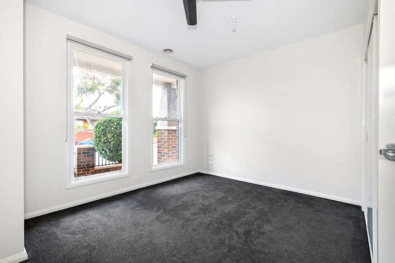 Photo - 24 Chambers Street, Coburg VIC 3058 - Image 4