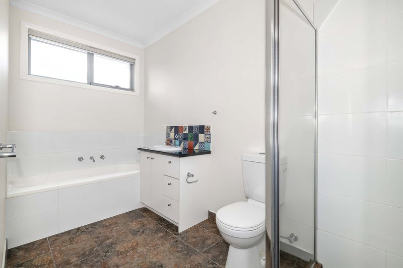Photo - 24 Chambers Street, Coburg VIC 3058 - Image 5