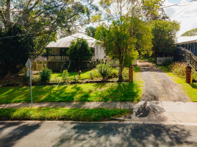 Photo - 24 Charlotte Street, Blackstone QLD 4304 - Image 1