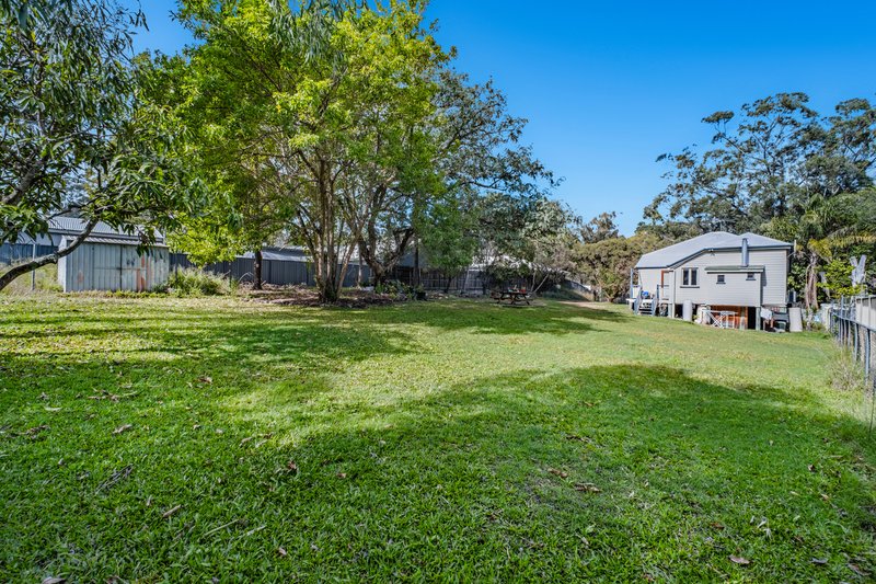 Photo - 24 Charlotte Street, Blackstone QLD 4304 - Image 2