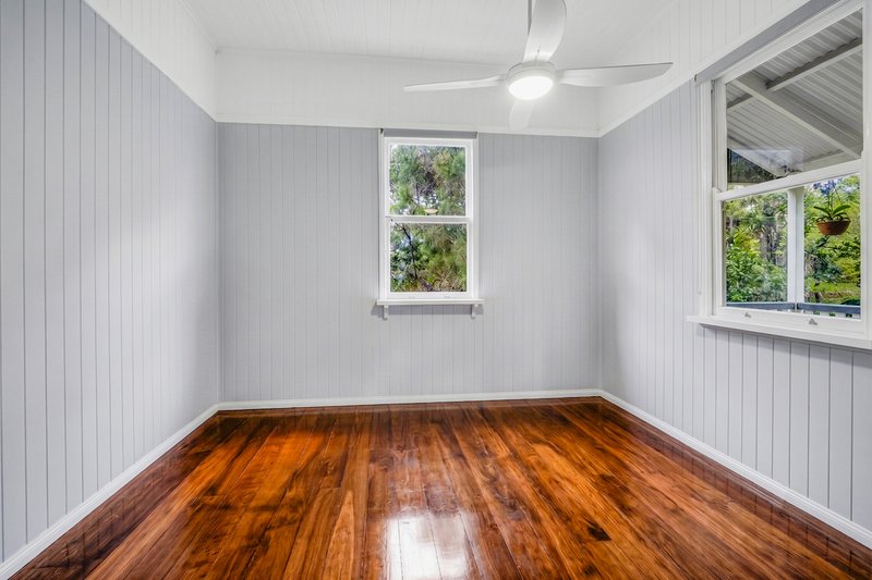Photo - 24 Charlotte Street, Blackstone QLD 4304 - Image 11