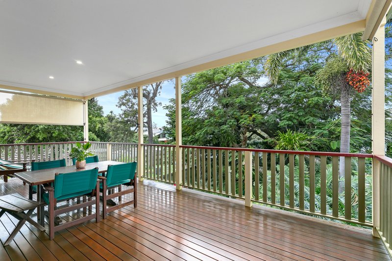 Photo - 24 Chestnut Street, Wynnum QLD 4178 - Image 8