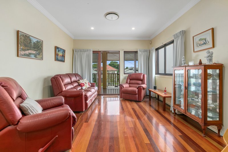 Photo - 24 Chestnut Street, Wynnum QLD 4178 - Image 13