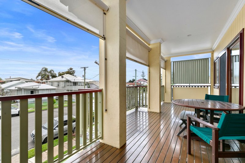 Photo - 24 Chestnut Street, Wynnum QLD 4178 - Image 14