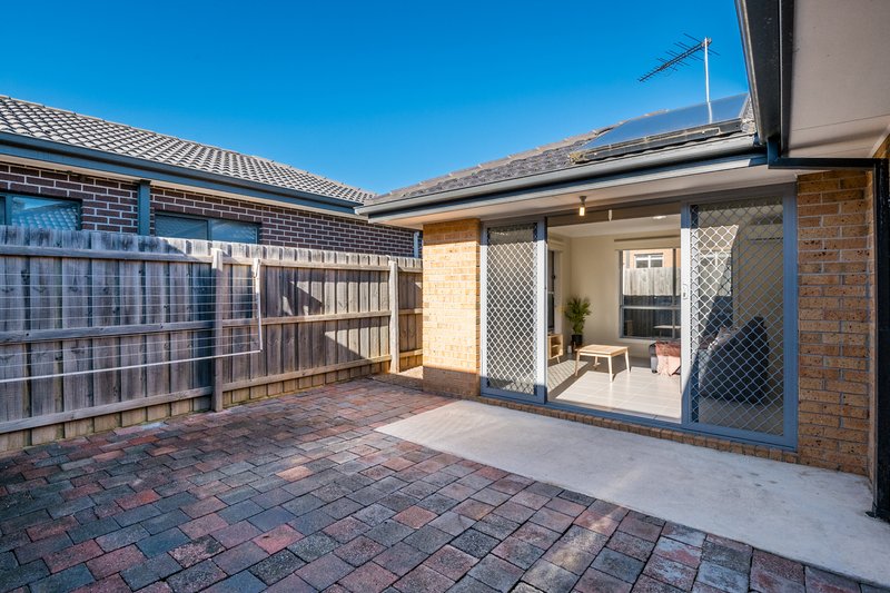 Photo - 24 Chettam Street, Epping VIC 3076 - Image 11