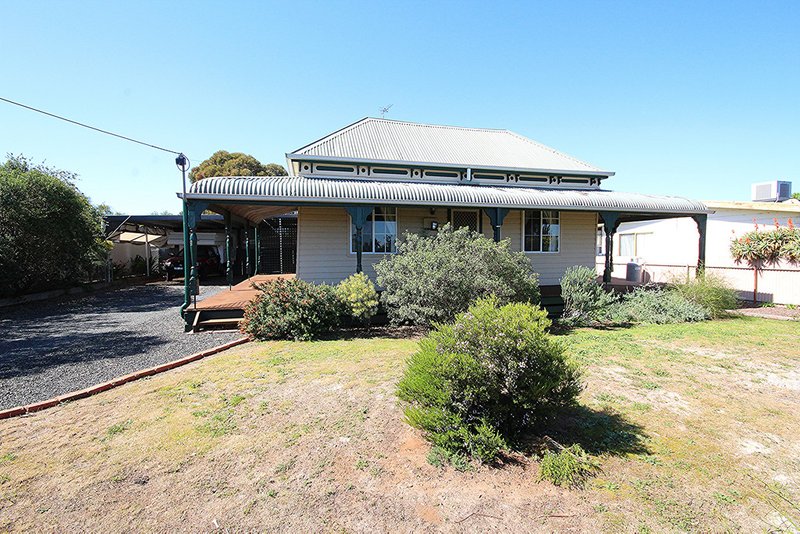 24 Church Street, Pimpinio VIC 3401