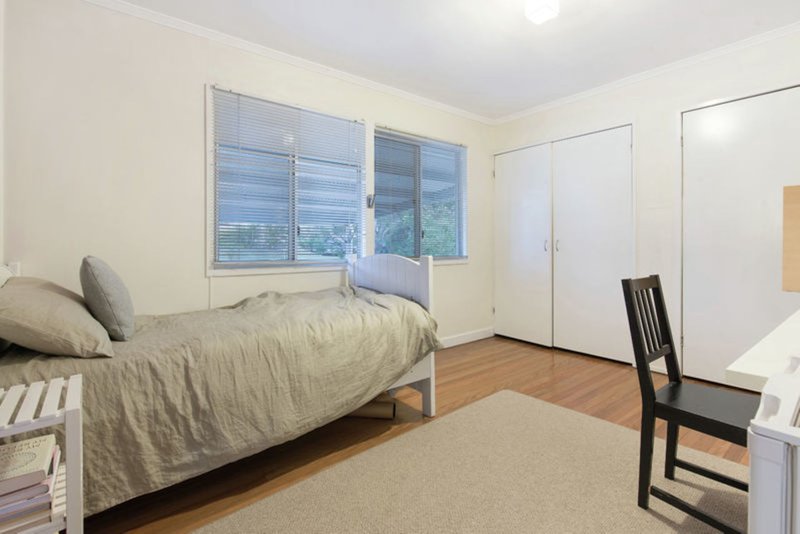 Photo - 24 Chuter Street, Stafford Heights QLD 4053 - Image 9