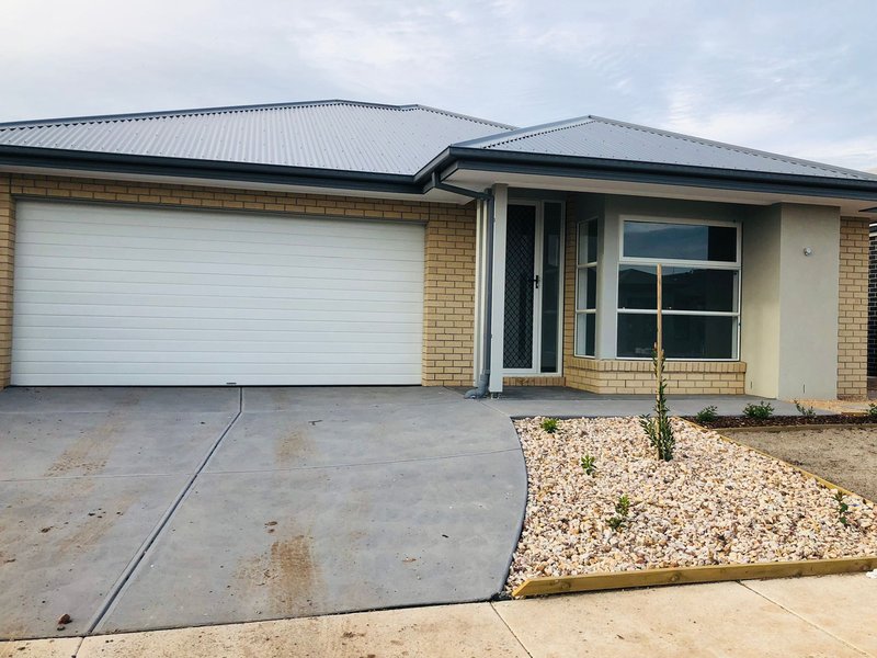 24 Cinder Drive, Tarneit VIC 3029