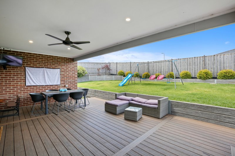 Photo - 24 Cinnamon Street, Drouin VIC 3818 - Image 14