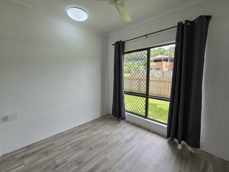 Photo - 24 Cintra Street, Bentley Park QLD 4869 - Image 8