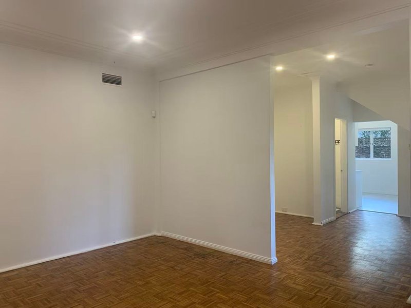 Photo - 24 Clarke Place, Killara NSW 2071 - Image 8