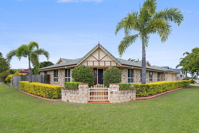 24 Clearmount Crescent, Carindale QLD 4152