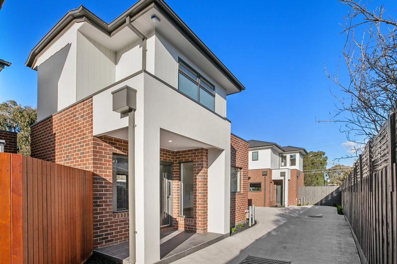 2/4 Clements Grove, Reservoir VIC 3073