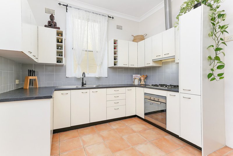 Photo - 24 Coleridge Street, Leichhardt NSW 2040 - Image 3