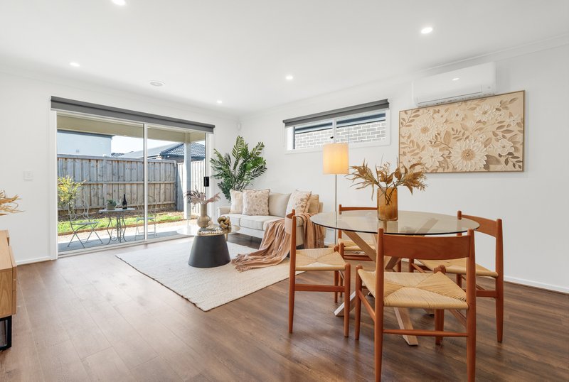 Photo - 24 Constable Street, Beveridge VIC 3753 - Image 7