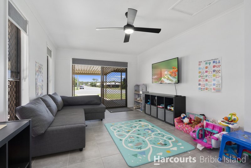 Photo - 24 Coolgarra Avenue, Bongaree QLD 4507 - Image 9