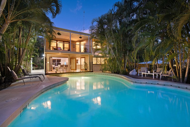 Photo - 24 Cooloosa Street, Sunshine Beach QLD 4567 - Image 2