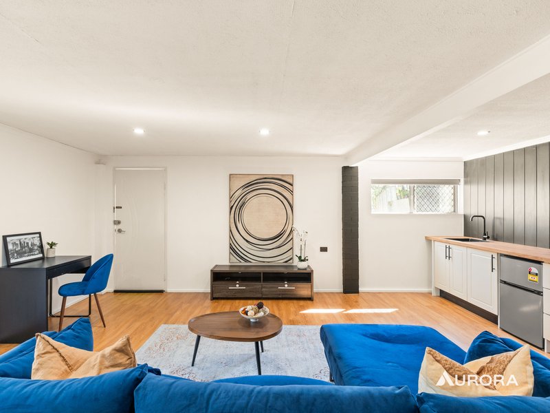 Photo - 24 Copenhagen Street, Wishart QLD 4122 - Image 22