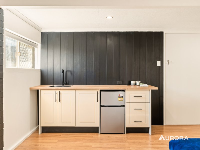 Photo - 24 Copenhagen Street, Wishart QLD 4122 - Image 23