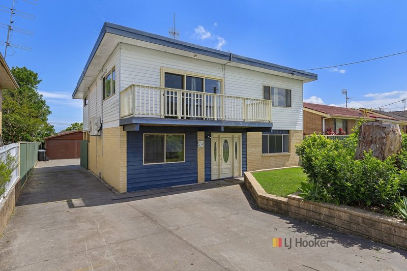 24 Coraldeen Avenue, Gorokan NSW 2263