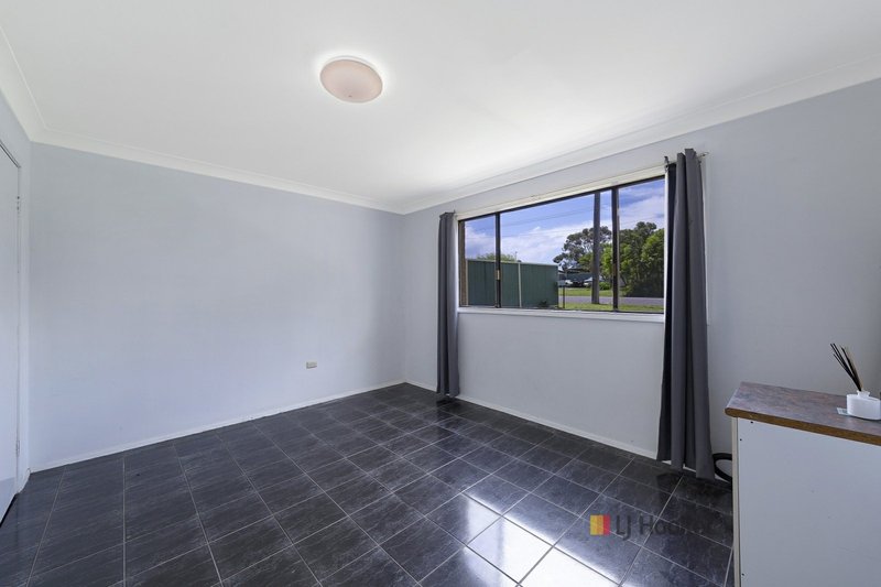 Photo - 24 Coraldeen Avenue, Gorokan NSW 2263 - Image 6