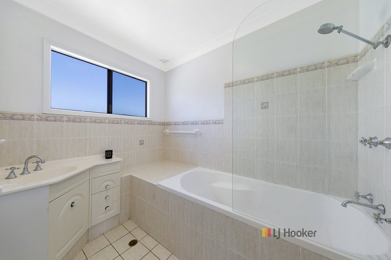 Photo - 24 Coraldeen Avenue, Gorokan NSW 2263 - Image 8