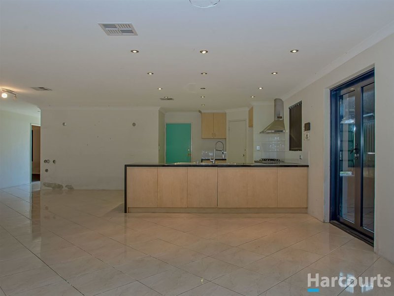 Photo - 24 Corinda Way, Ridgewood WA 6030 - Image 5