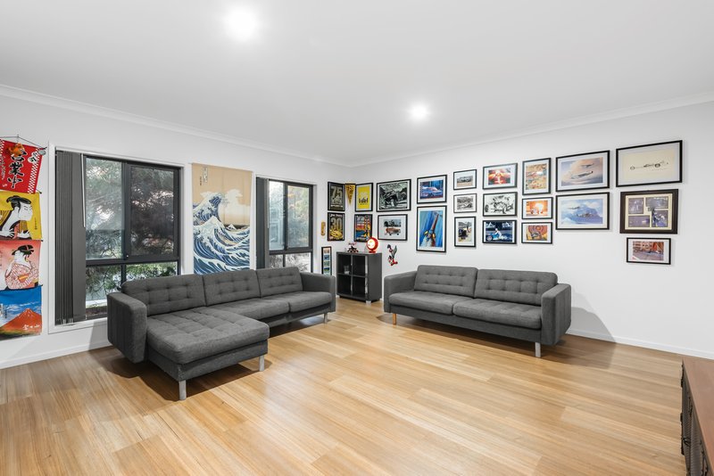 Photo - 24 Cotman Way, Pimpama QLD 4209 - Image 3