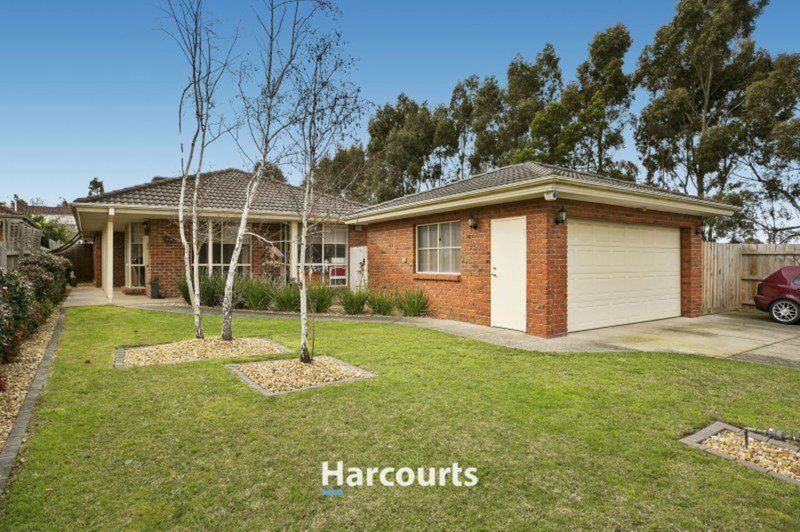 24 Cottswold Avenue, Narre Warren VIC 3805