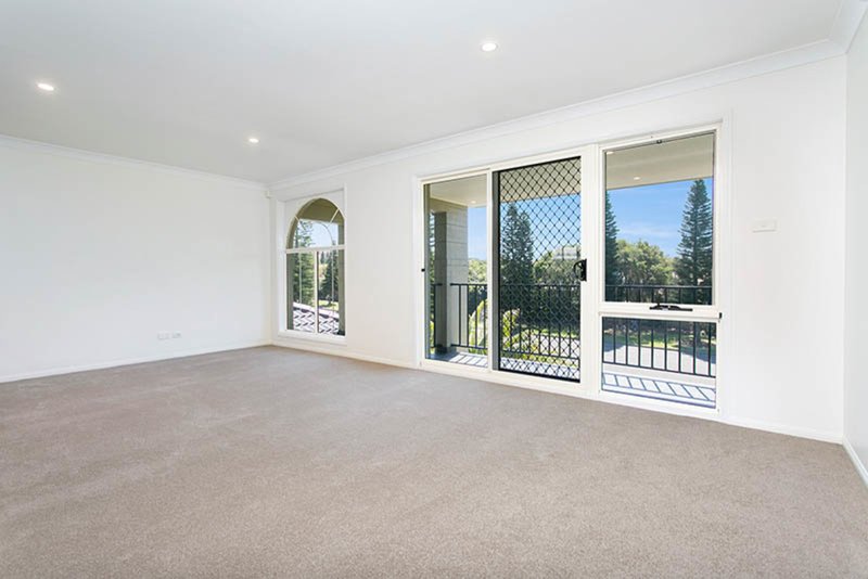 Photo - 24 Cove Boulevard, Shell Cove NSW 2529 - Image 5