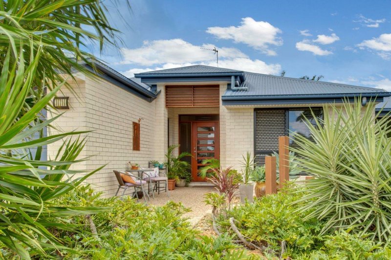 Photo - 24 Cremorne Drive, Tannum Sands QLD 4680 - Image 21