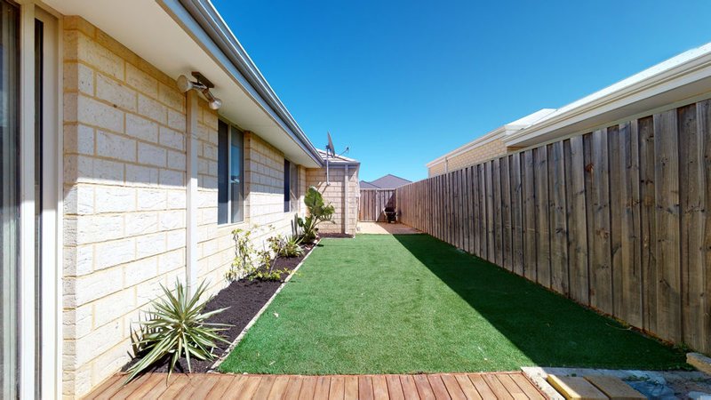 Photo - 24 Current Street, Yanchep WA 6035 - Image 24