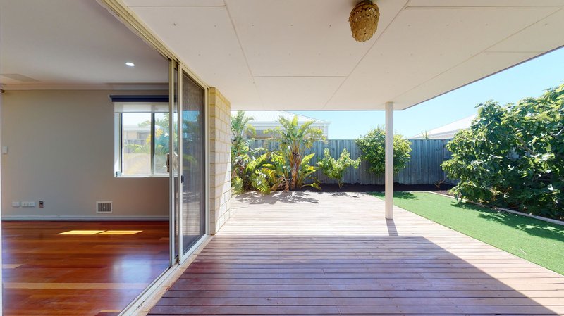 Photo - 24 Current Street, Yanchep WA 6035 - Image 7