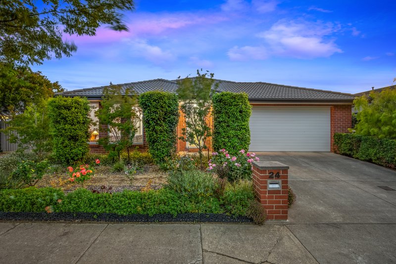 24 Cuzens Road, Alfredton VIC 3350